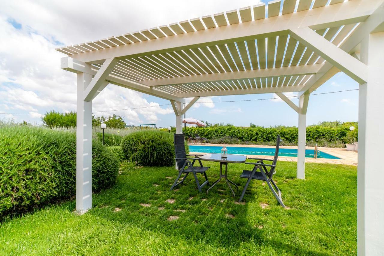 マルティナ・フランカ Wepuglia - Trullo Ramponeヴィラ エクステリア 写真